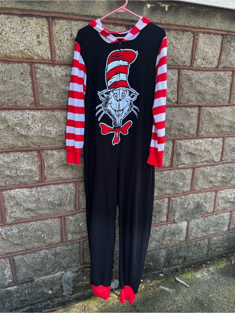 Dr Seuss cat in the hat one piece zippered Junior Cozy Pajamas costume large